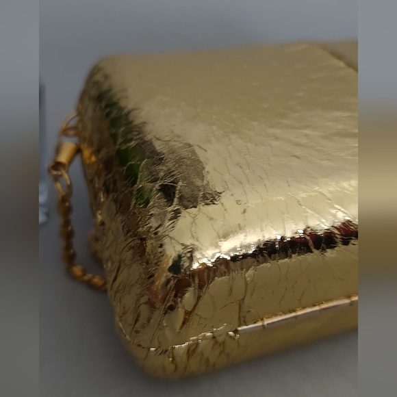 Vintage Metal Purse 6" x 4 " with Faux Diamond Rhinestones Long Chain Color gold - Picture 6 of 16